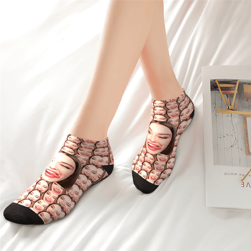 Custom Girlfriend Smile Face Ankle Socks - Unisex